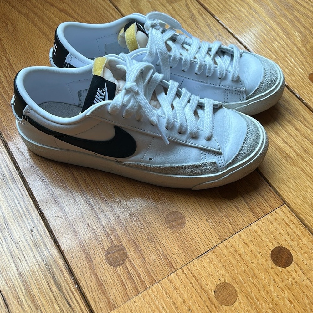 Nike Blazer 77 White and Black Sneakers